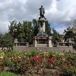 Pomnik Adama Mickiewicza.jpg